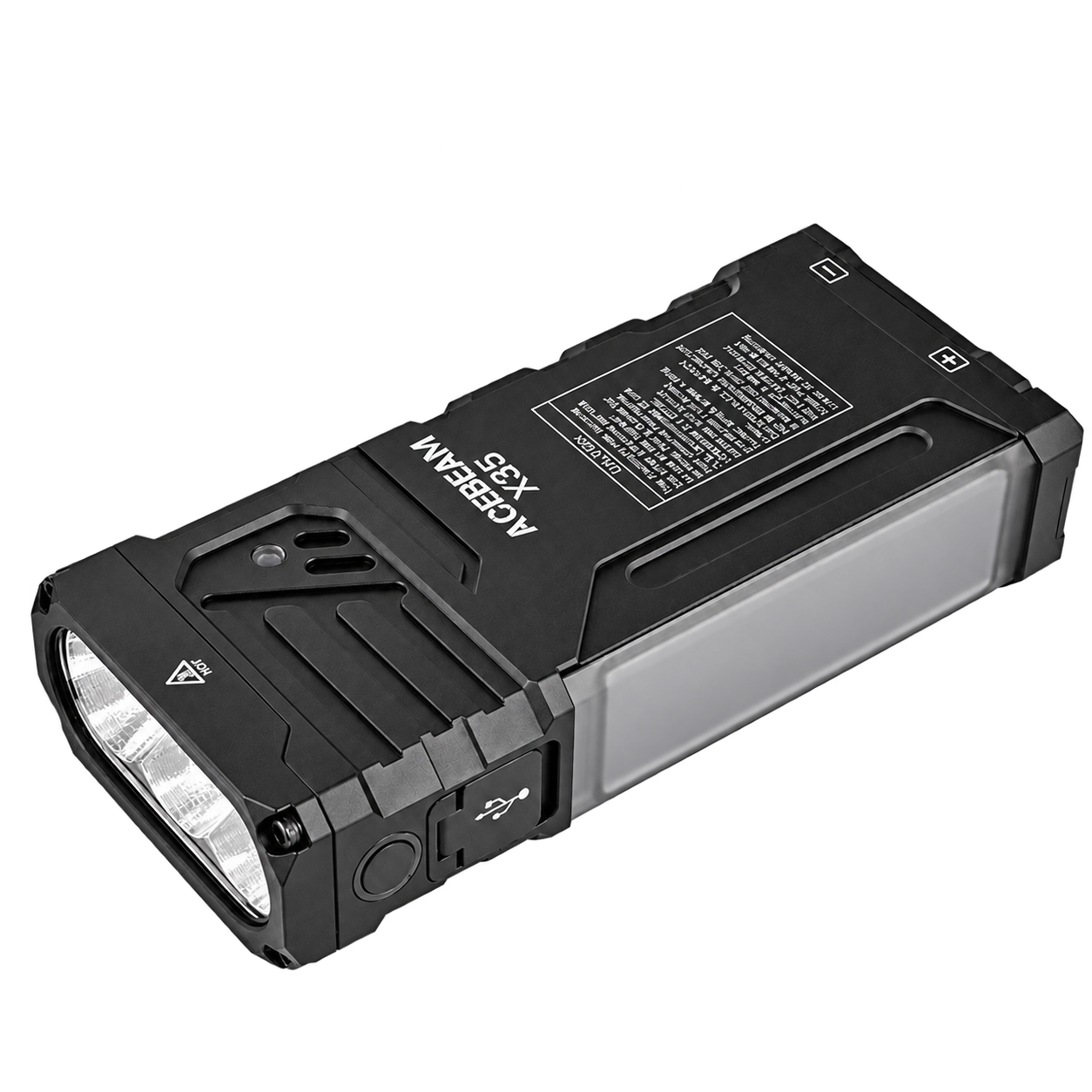 פנס ACEBEAM X35 במבט אלכסוני עם שלוש עדשות, תאורת צד ומתג הפעלה